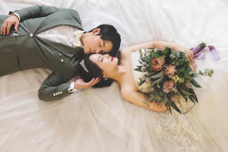 【Photorait限定の特別プラン】ドレス1着スタジオ|ドレスや小物は何を選んでも追加料金なし(データ、美容、ヘアメイク付)