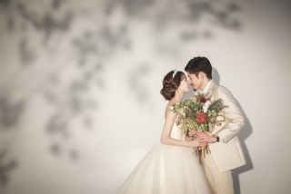 BRIDAL PHOTO STUDIO LUXE -スタジオ リュクス-