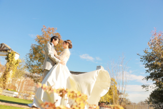 冬の青空の中愛を誓う♡