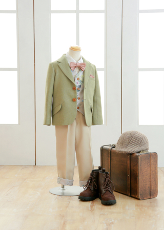 お子様タキシード