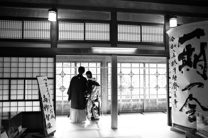 障子や掛け軸もとても素敵ですね♪