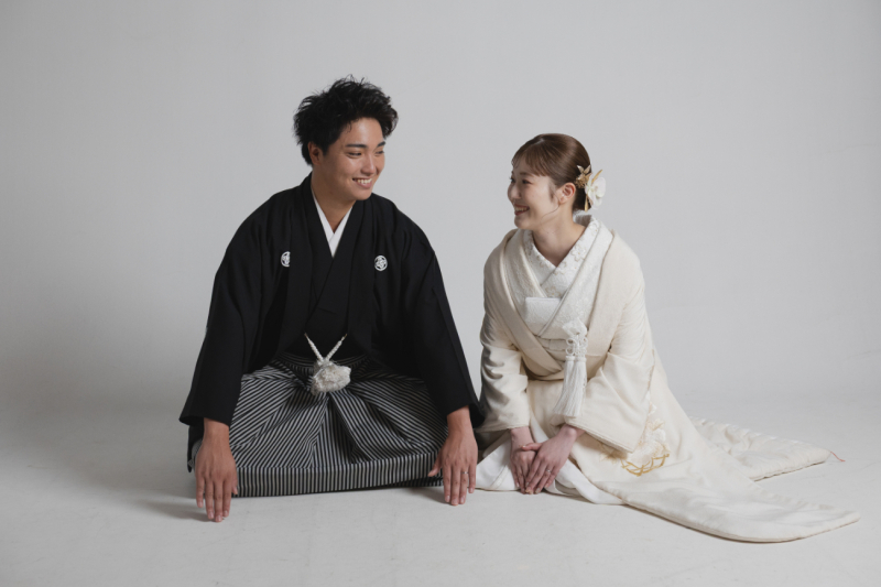 笑顔で正座ショット