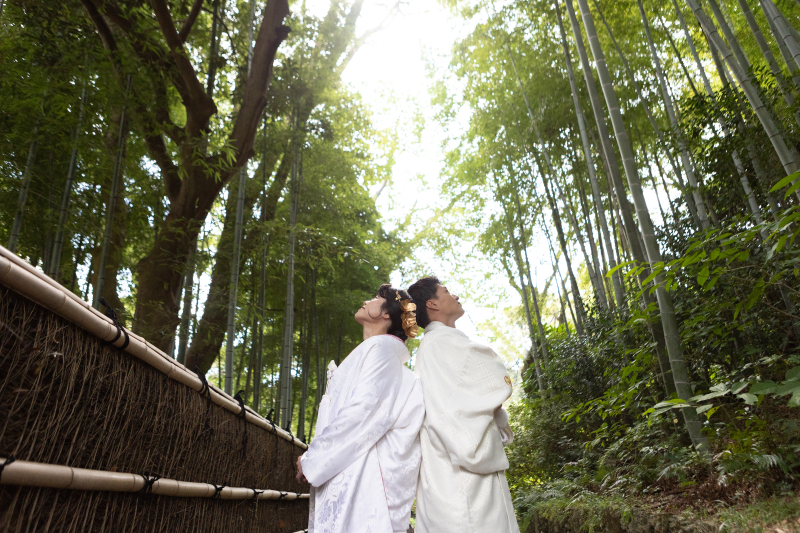 竹林での撮影、和装との相性がぴったり♪