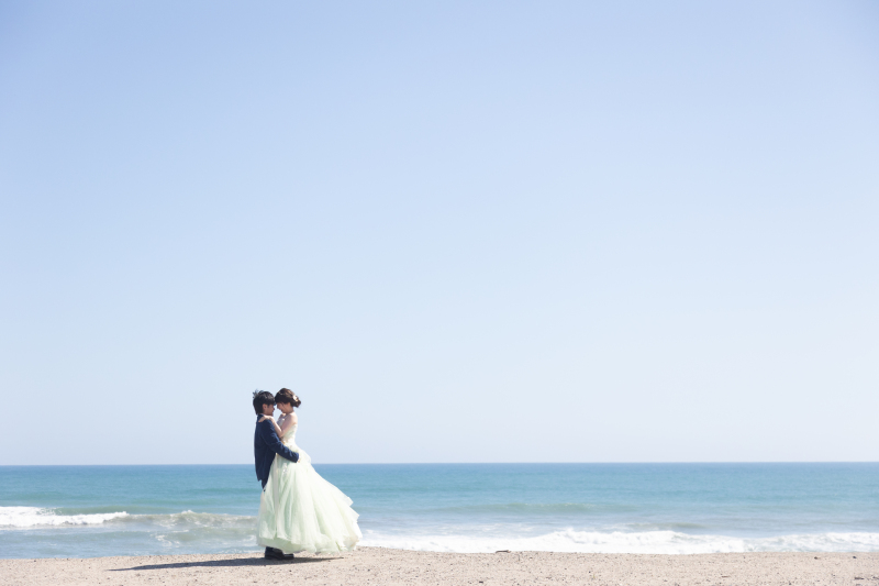 この時期ならではの海ロケ