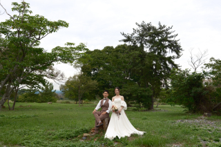 ブライダル洋装×河川敷ロケ