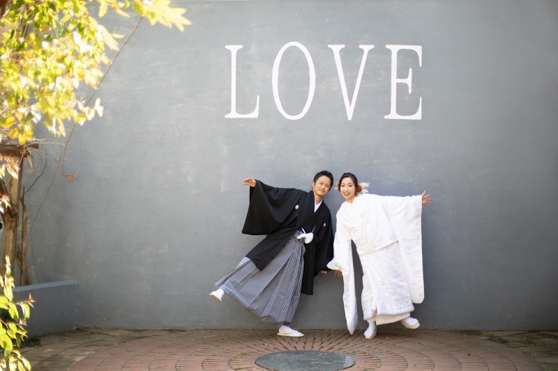 邸宅風スタジオと季節のお庭でプライベートフォトウェディング