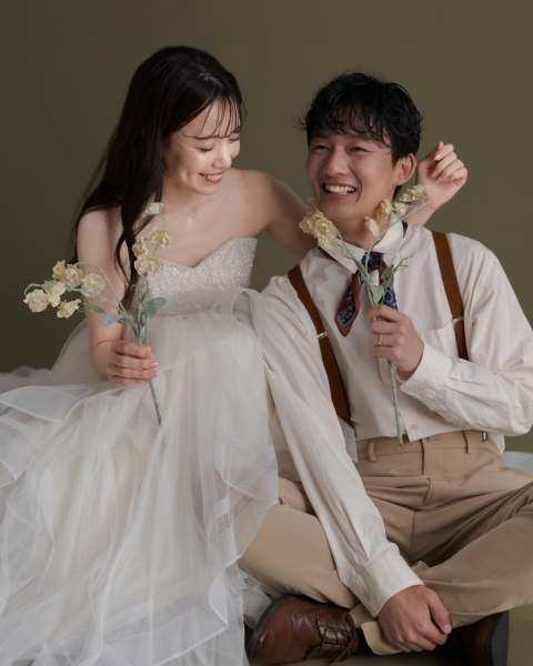 【スタジオ】洋装1着プラン◆ご新婦ヘアセット&メイク・衣装グレードアップ料金込み・データ100カット付