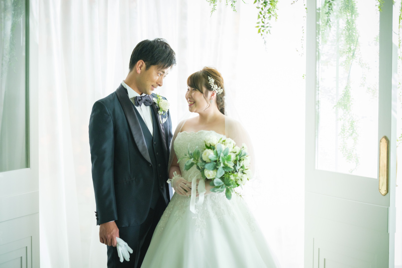 美しい花嫁写真を残すスタジオフォトウェディング・前撮り