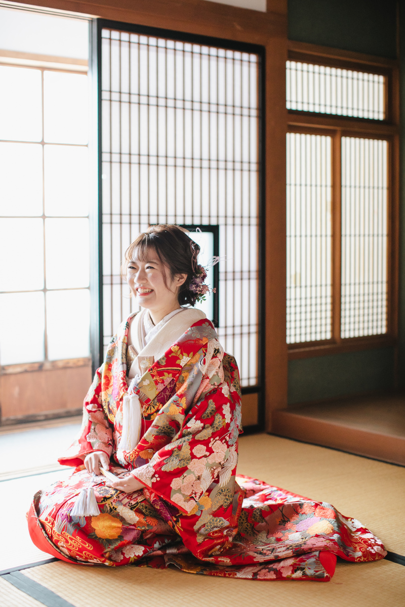 外からの光に包まれて