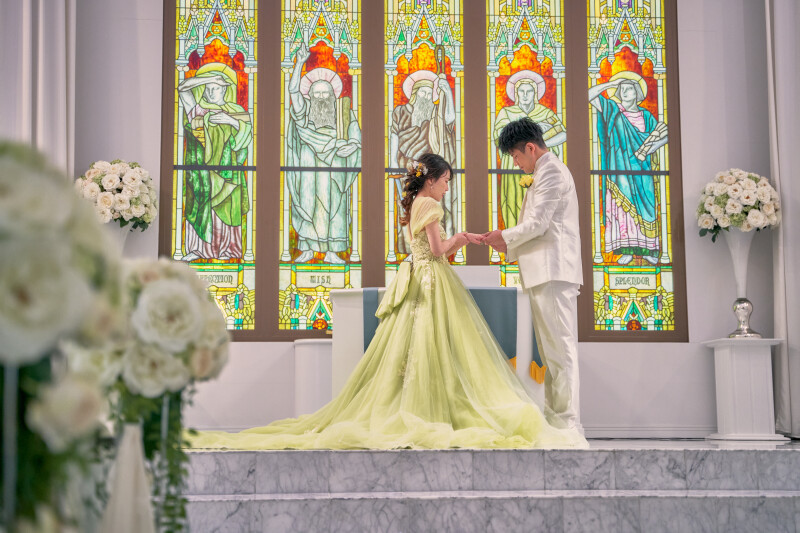 指輪の交換のシーン