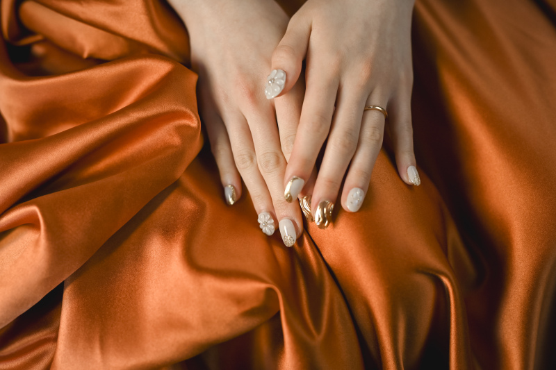 ネイルも大事なアクセサリーのひとつ