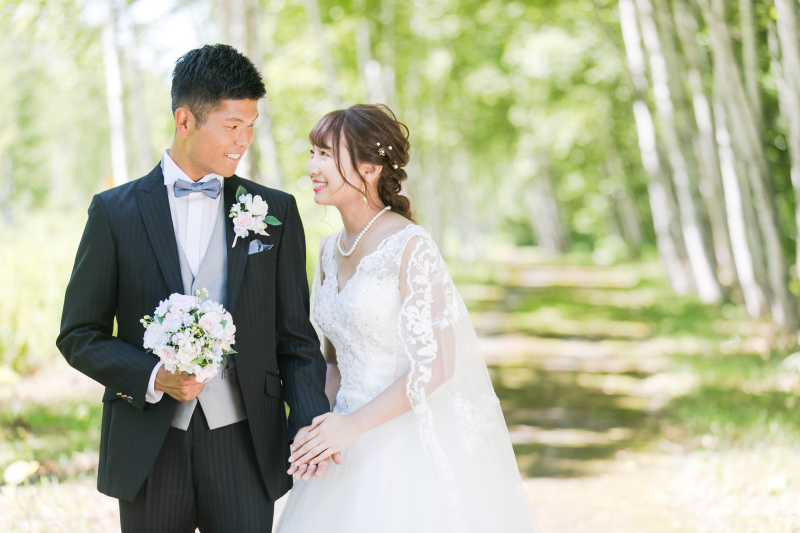 木漏れ日の中で