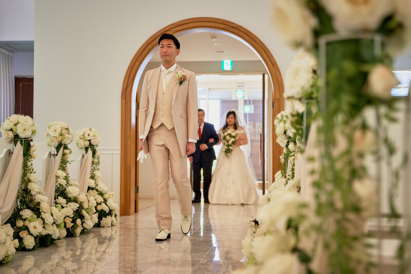 洋装はチャペルで☆