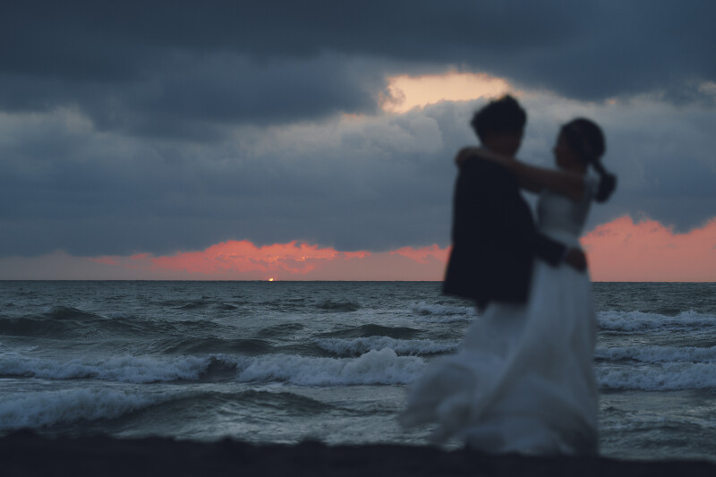 潮風を浴びてはっちゃけよう！石狩海フォトウェディング