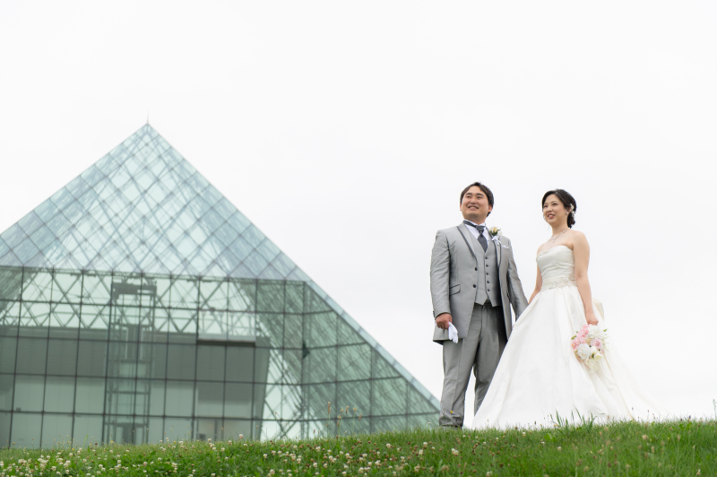 ガラスのピラミッド