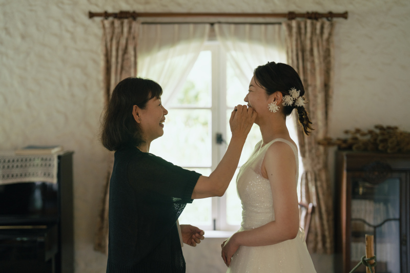 お母様による最後の身支度