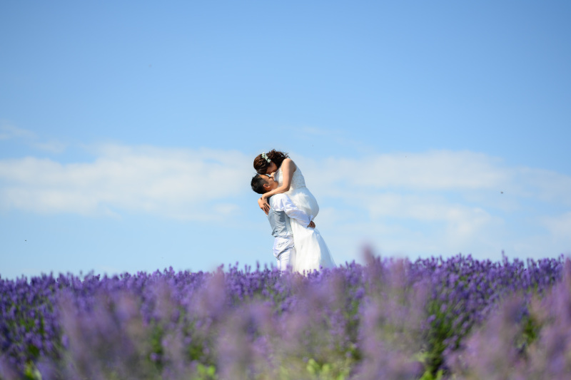 顔を近づけて・・・