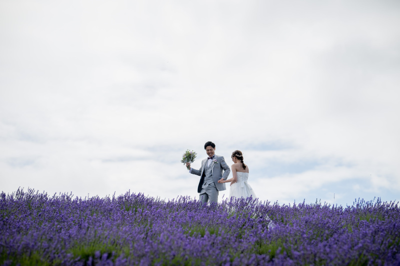ラベンダーの美しい富良野ロケーションフォトウェディング❁°