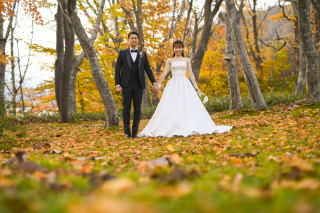 秋の紅葉フォトウェディング・前撮り