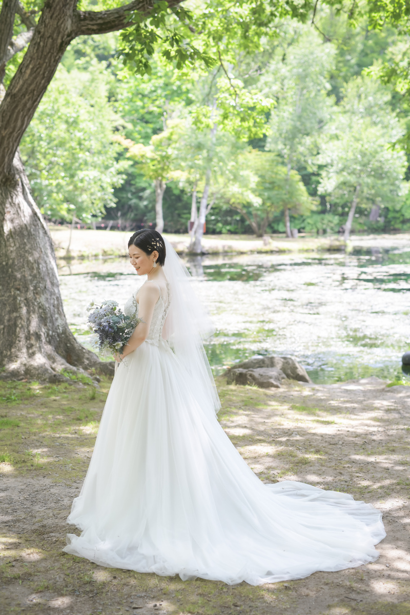 新婦さんの後ろ姿