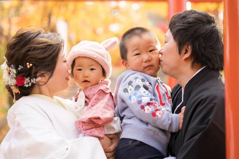 お子様と一緒にフォトウェディング｜伏見稲荷神社