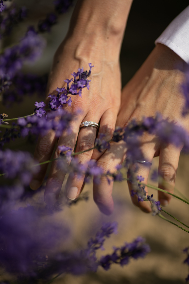 手元カットにも