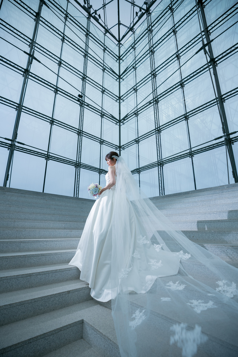 雪とウェディングドレス