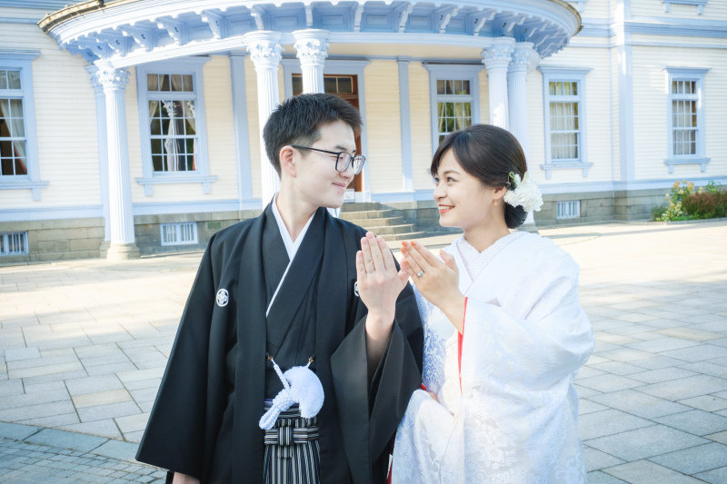 最後はカメラのレンズに指輪を披露˖✧