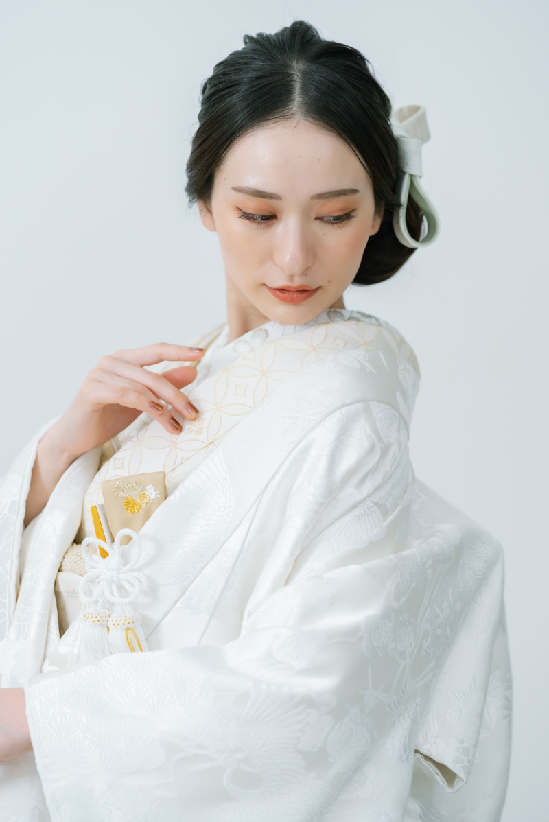 ラヴィファクトリー札幌店_白無垢が豊富