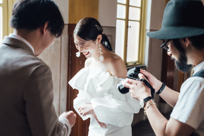 【フォト会食】ロケーション＋会食（新婦衣装2着・会食（6名分）・全データ）お披露目と感謝の気持ちを伝える、新しいお祝いスタイル