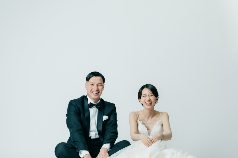 【9月末までの撮影限定】基本料50%OFFキャンペーン｜洋装スタジオフォト（衣装+新婦ヘアメイク+全データ）