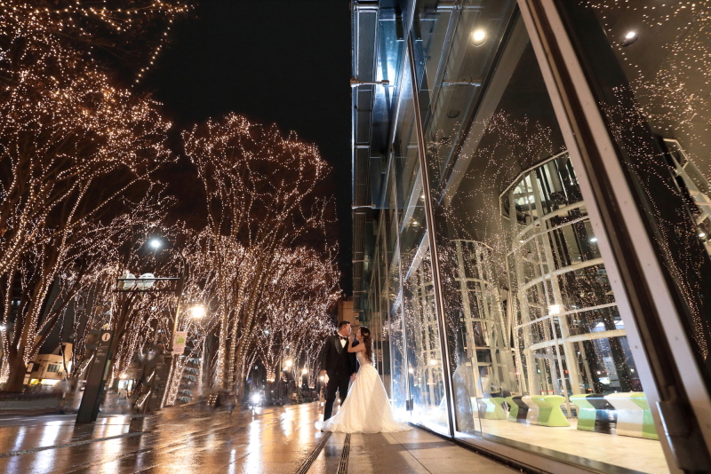 せんだいメディアテーク前！