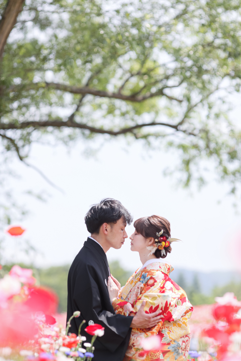 新緑とお花と古民家と