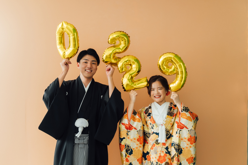 色壁バックでも