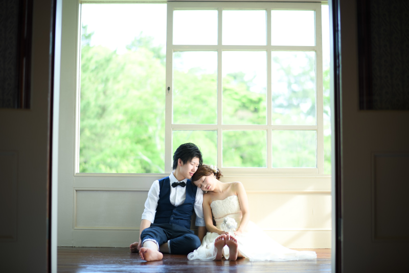 洋装に着替えて