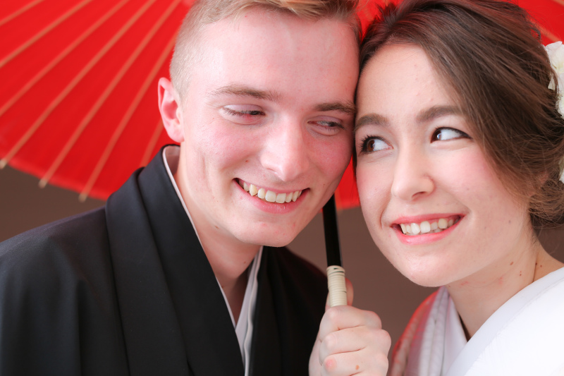 顔をくっつけて