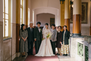 ラヴィファクトリー名古屋店_大切な家族との記念写真＜Family wedding＞