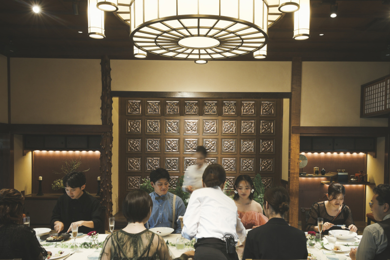 【フォト会食】会食プラン（洋装1着・会食（6名分）・全データ）お披露目と感謝の気持ちを伝える、新しいお祝いスタイル