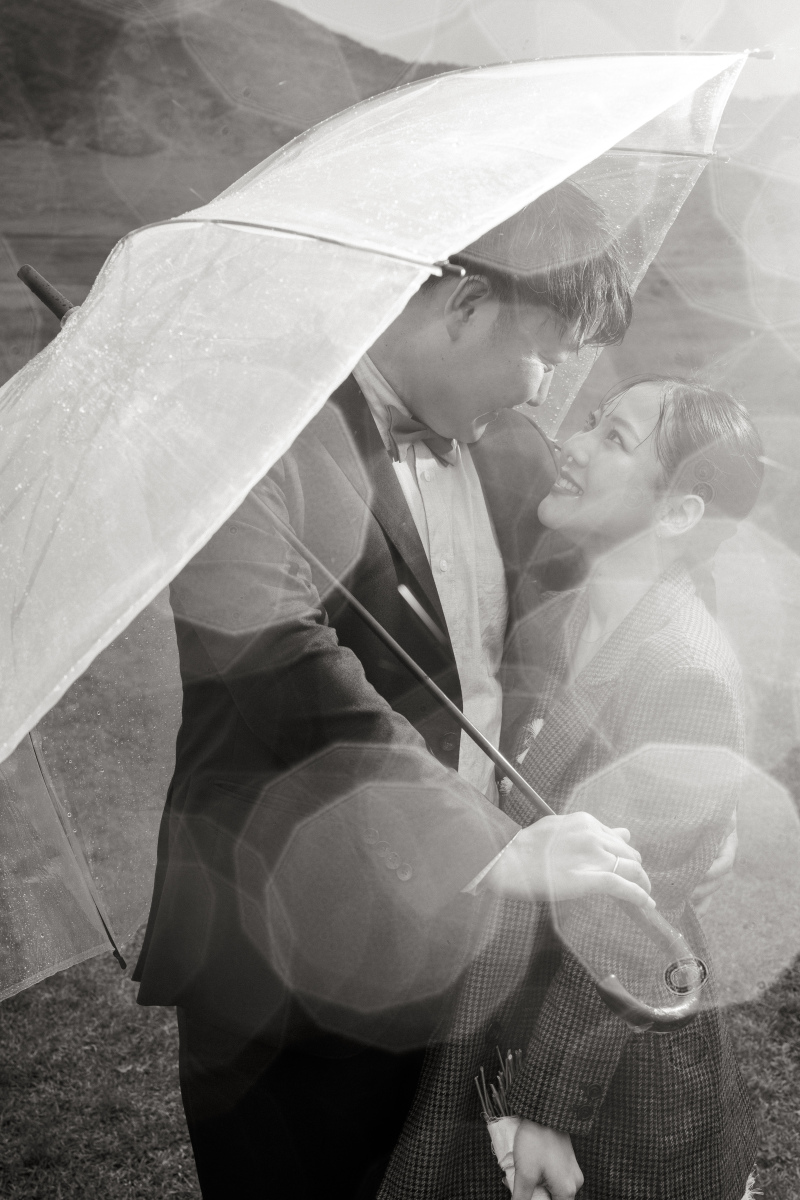 最後は傘の中で