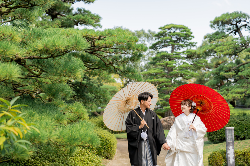 緑豊かなエリアで番傘を持って自由に撮影!