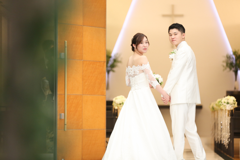 振り向きカット