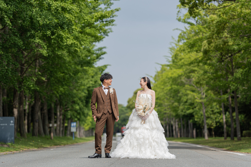 抜け感のある道路にて撮影スタート！