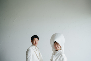 白無垢とタキシード