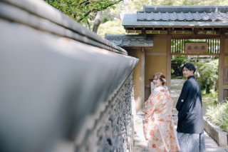 天気の良い楽水園にて！