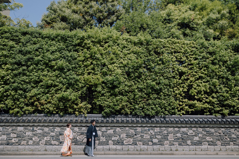 入口までゆっくりと…