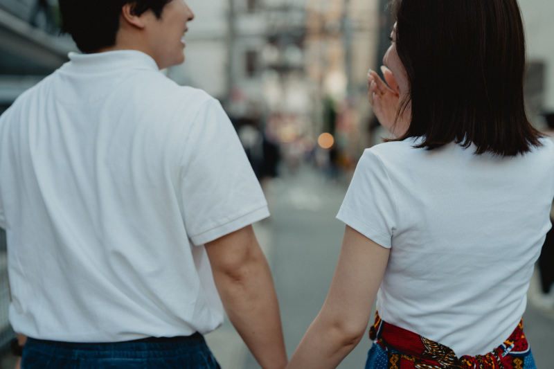 まずは歩きながら