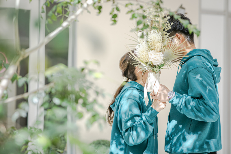 たまにはお顔隠しちゃったり！