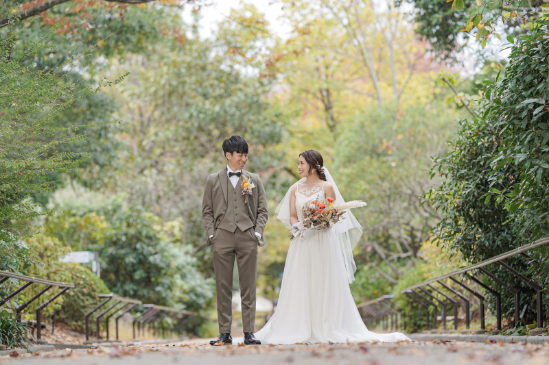 広大な道の中で自然なショット♪