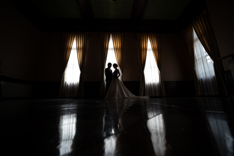 シルエットと共に…