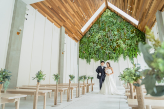 緑いっぱいのチャペルで！